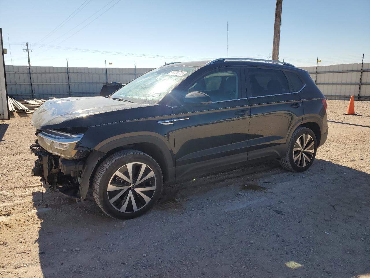 2024 VOLKSWAGEN TAOS SE