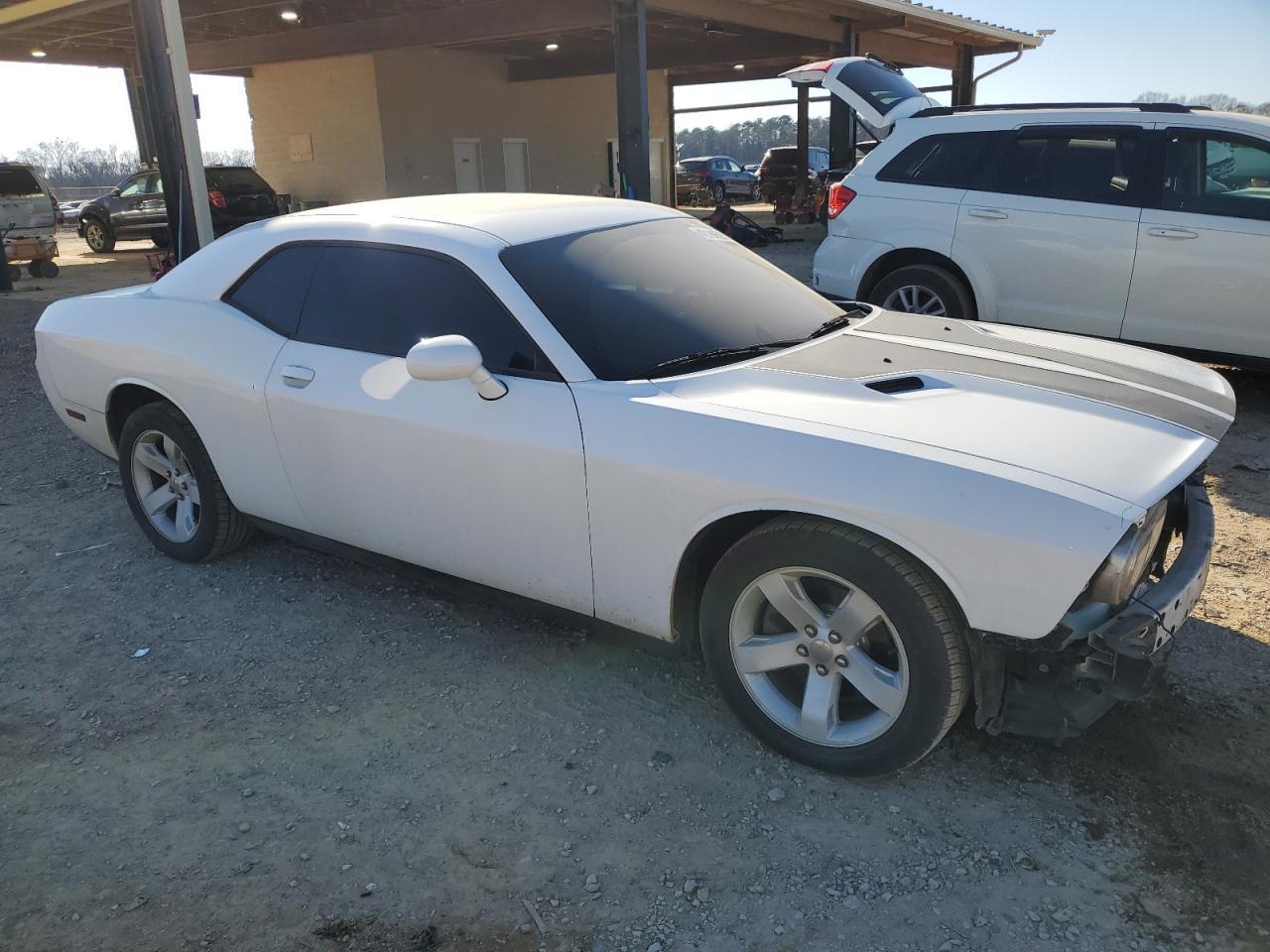 2013 DODGE CHALLENGER - Image 4