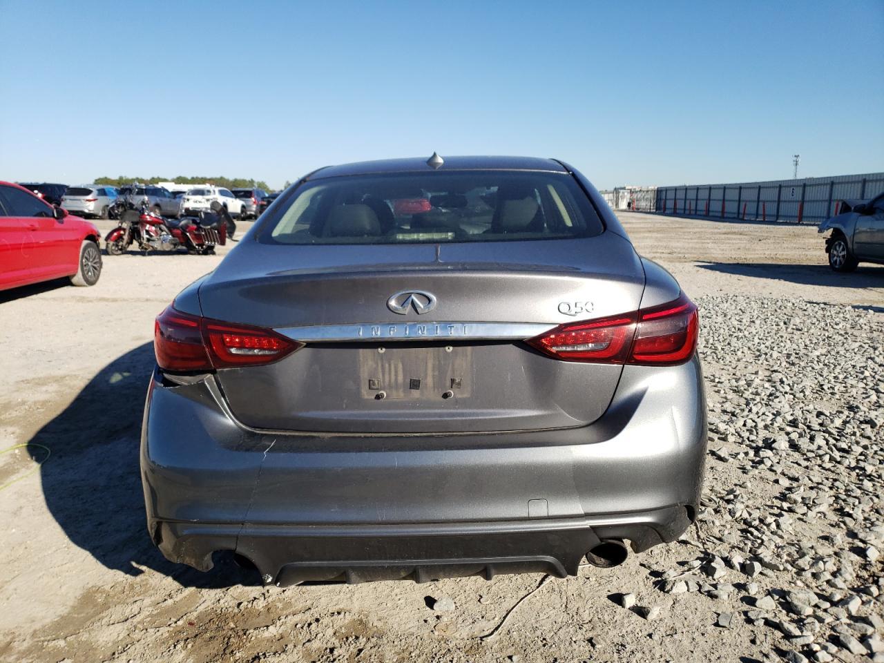 2018 INFINITI Q50 LUXE - Image 6