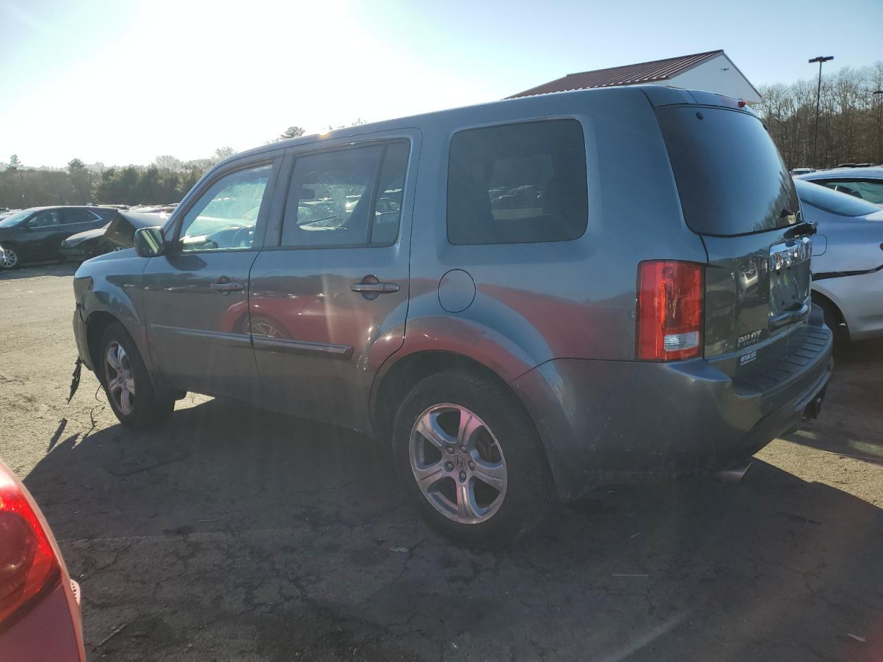 2012 HONDA PILOT EXLN - Image 2