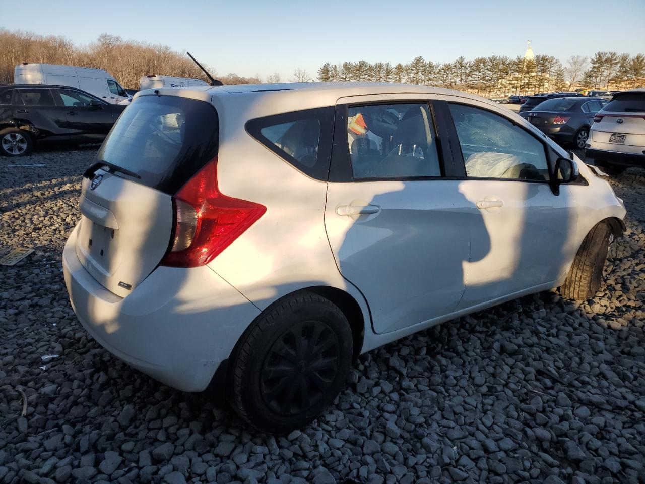 2014 NISSAN VERSA NOTE - Фото 3