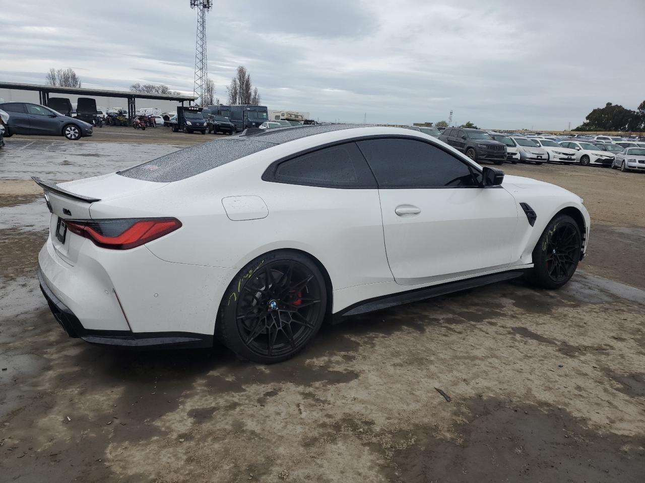 2024 BMW M4 COMPETI - Фото 3