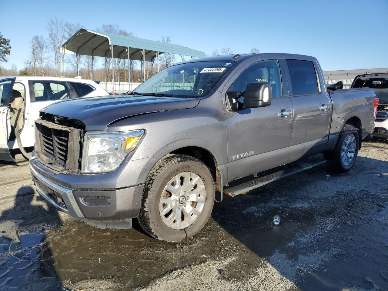 2021 NISSAN TITAN SV