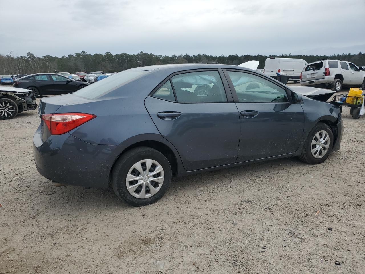 2018 TOYOTA COROLLA L - Image 3