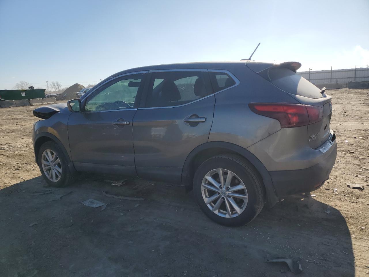 2017 NISSAN ROGUE SPOR - Фото 2