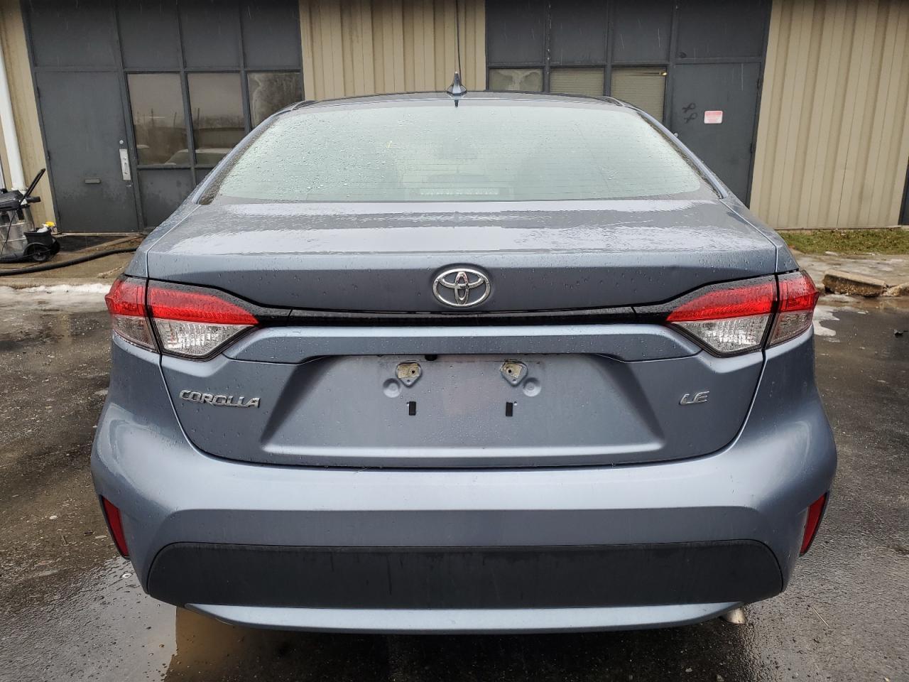 2021 TOYOTA COROLLA LE - Фото 6