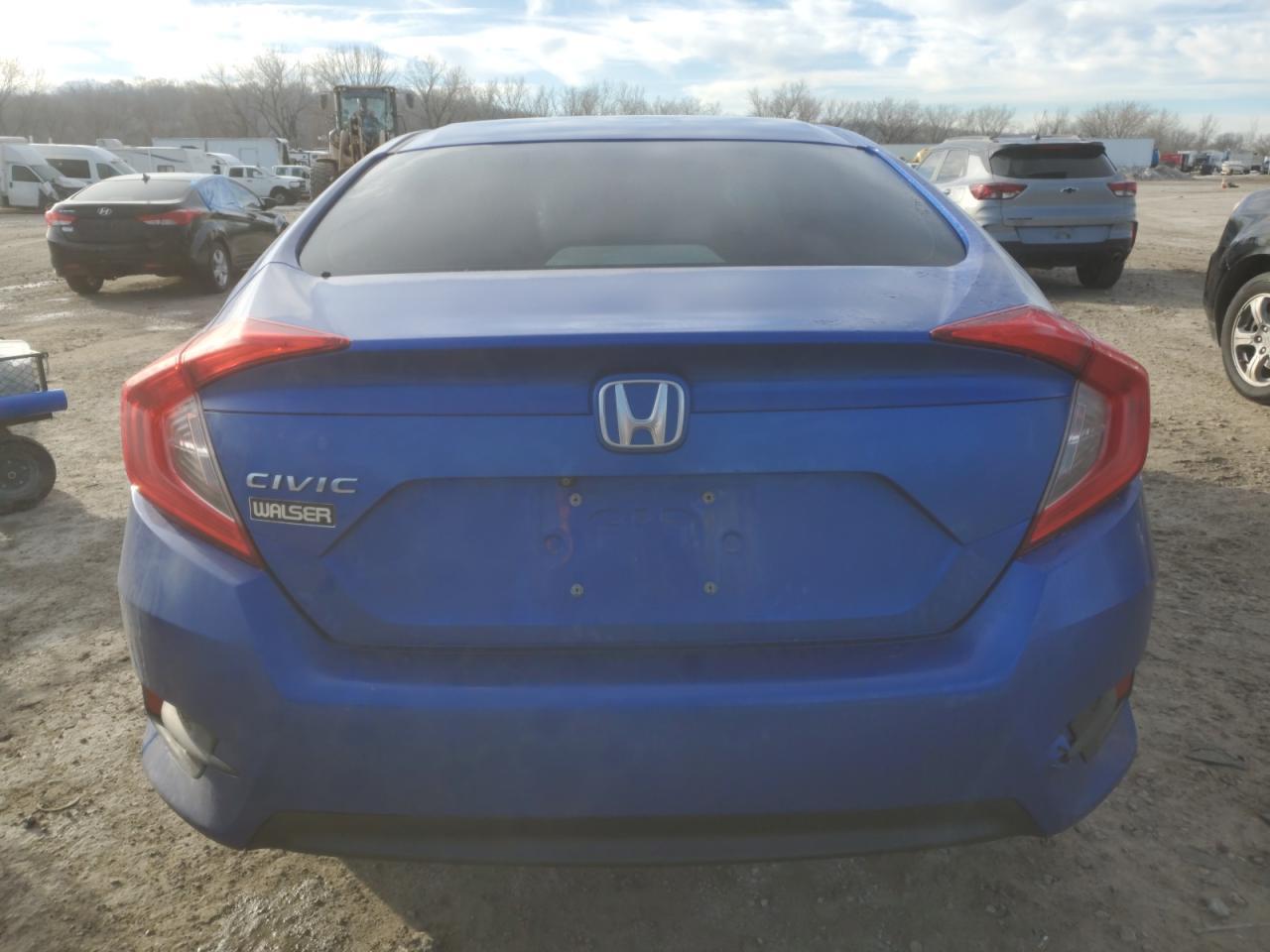2016 HONDA CIVIC LX - Фото 6