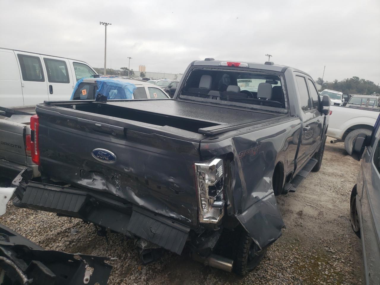 2024 FORD F250 SUPER - Image 3