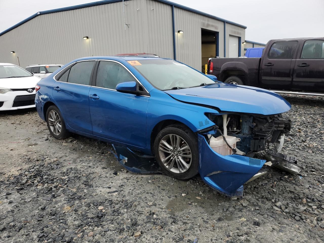 2017 TOYOTA CAMRY LE - Фото 4