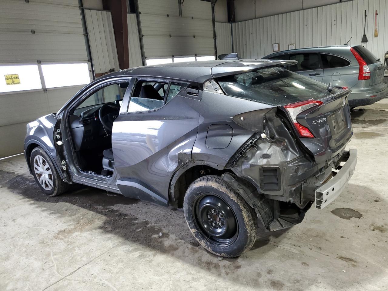 2019 TOYOTA C-HR XLE - Image 2