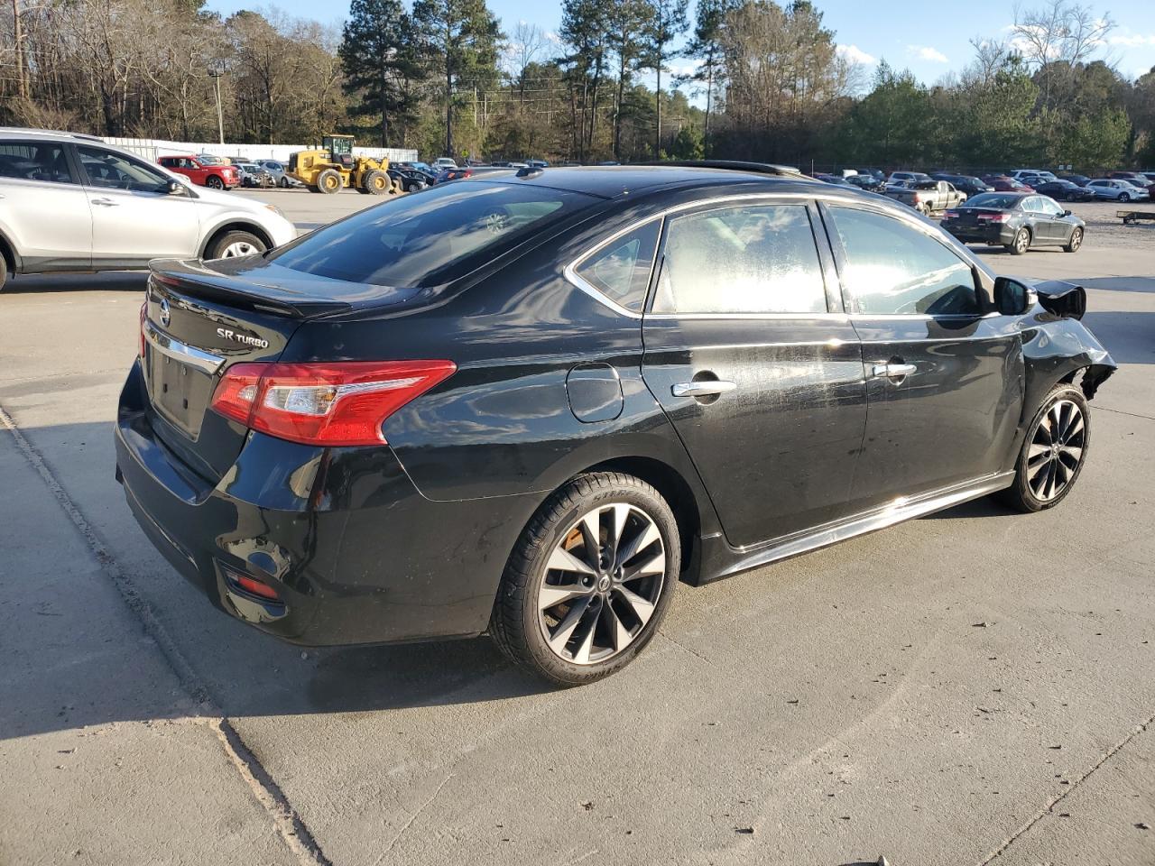 2018 NISSAN SENTRA SR - Фото 3