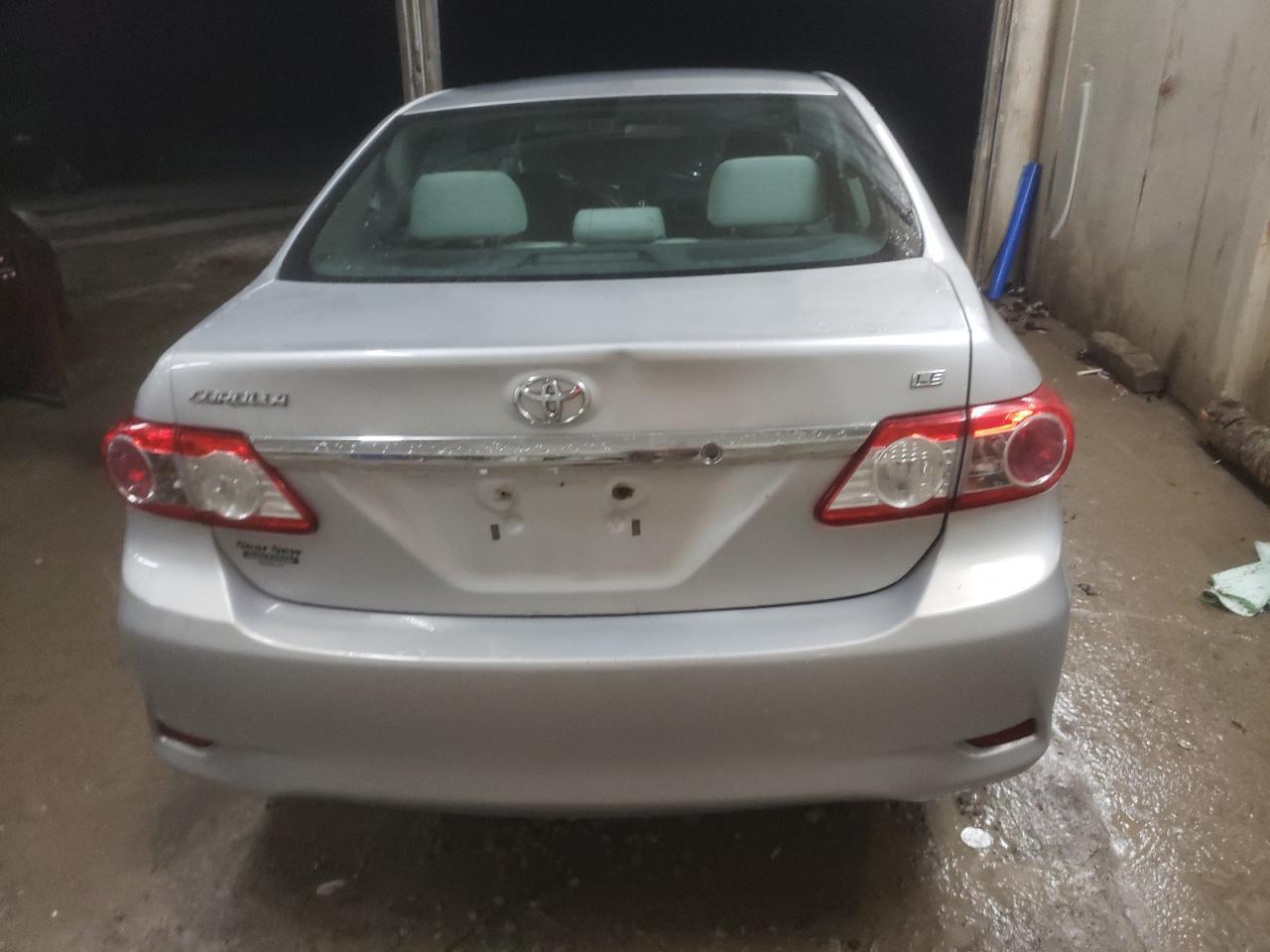 2013 TOYOTA COROLLA BA - Image 6