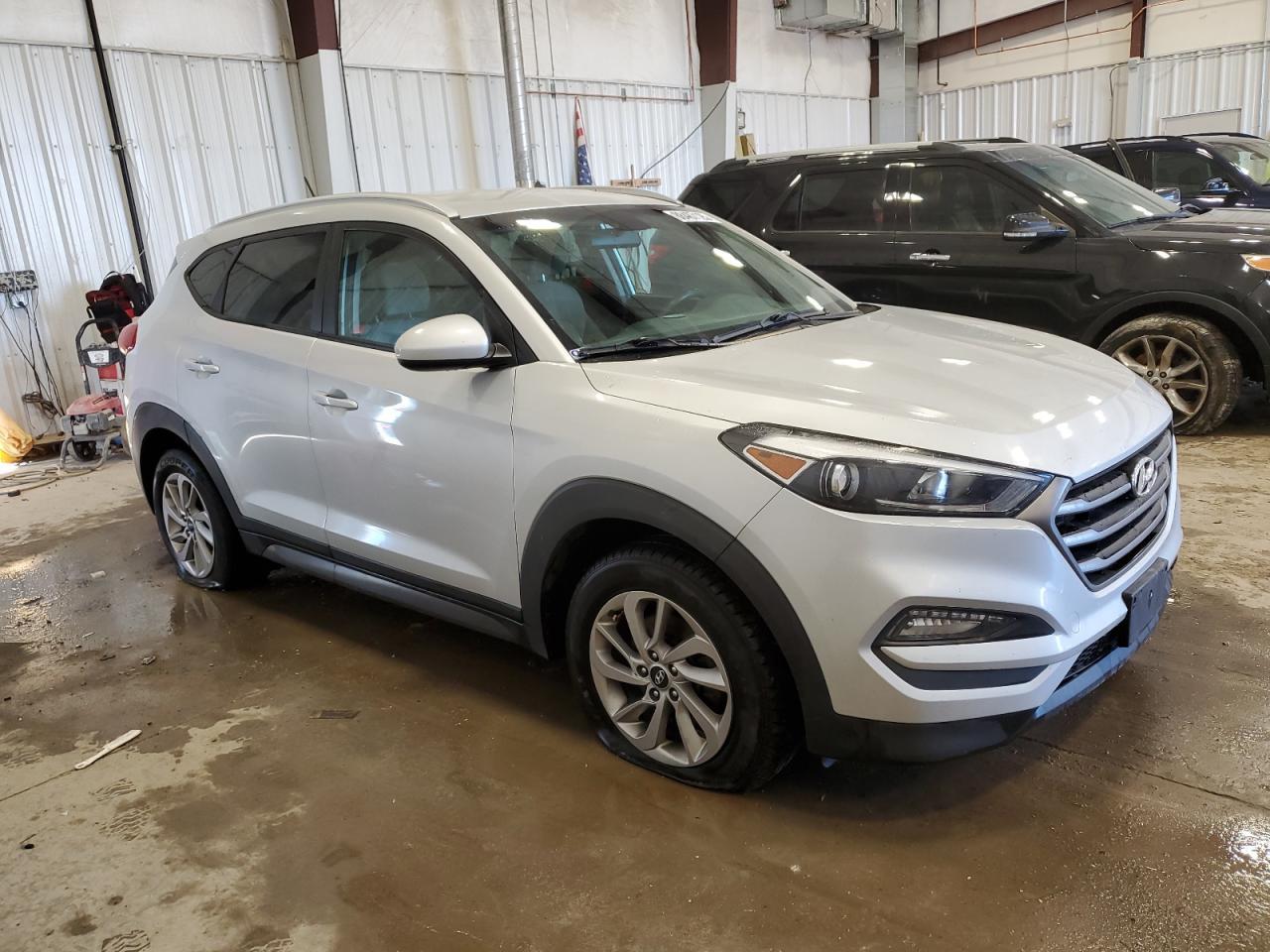 2016 HYUNDAI TUCSON LIM - Image 4