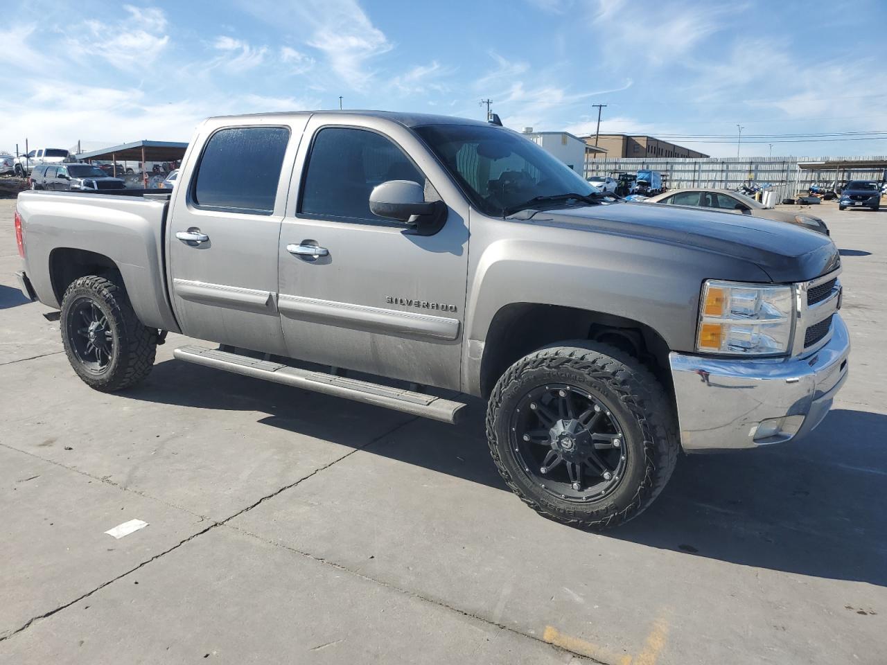 2013 CHEVROLET SILVERADO - Image 4