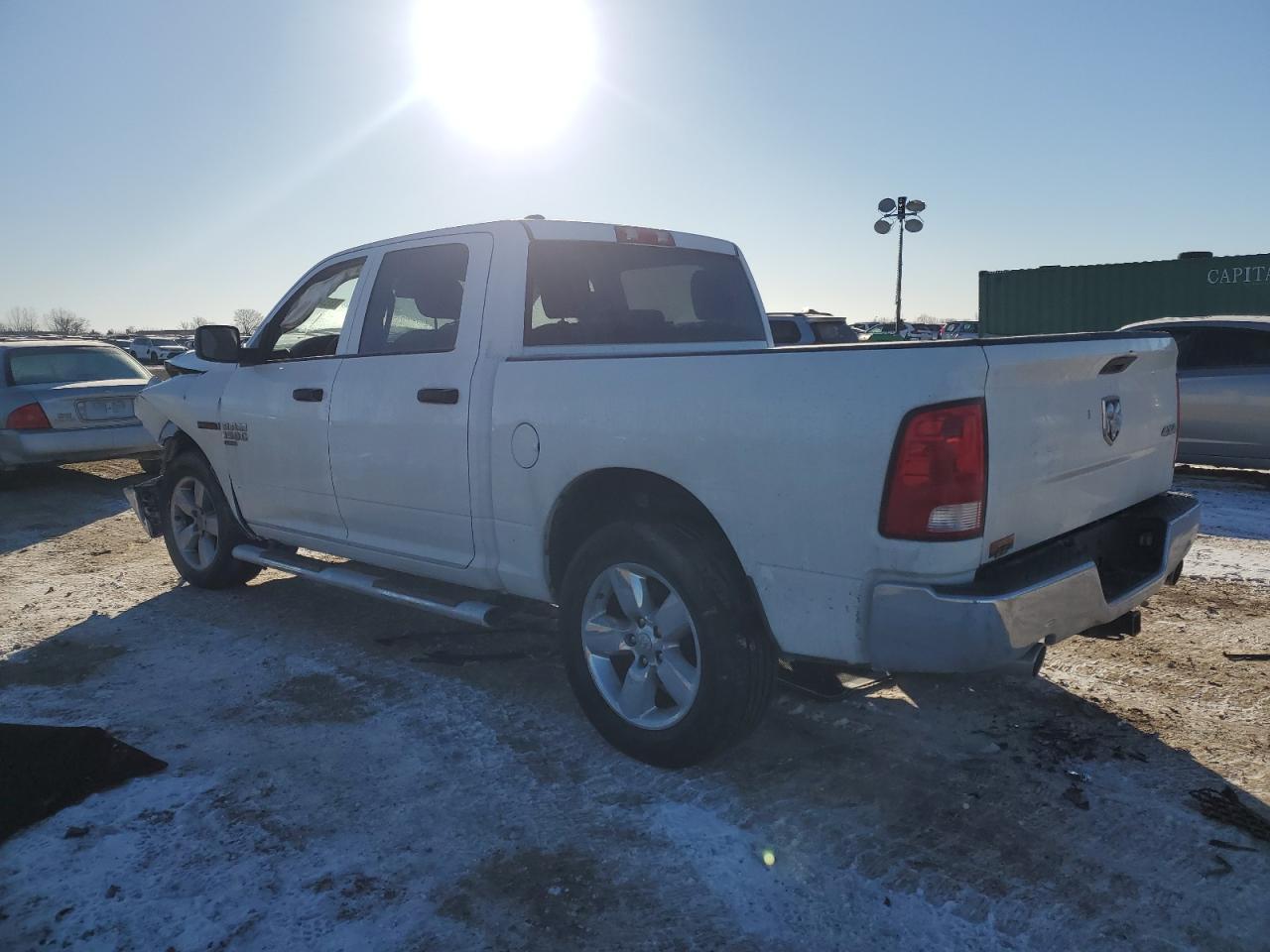 2019 RAM 1500 CLASS - Фото 2