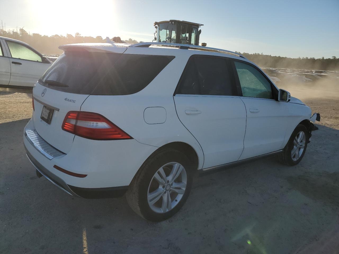 2015 MERCEDES-BENZ ML 350 4MA - Image 3
