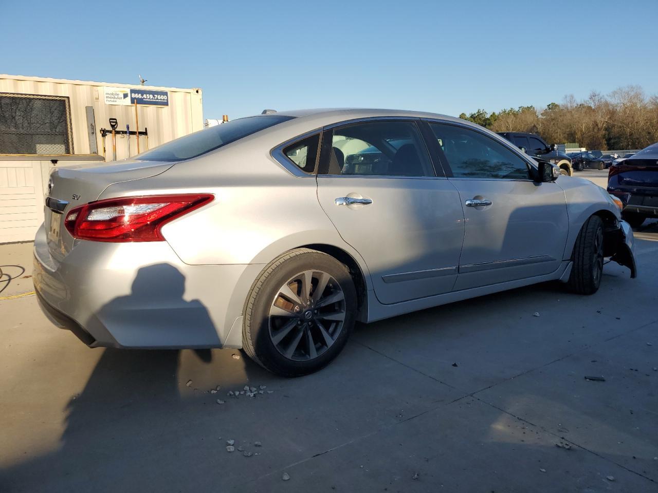 2016 NISSAN ALTIMA 2.5 - Фото 3