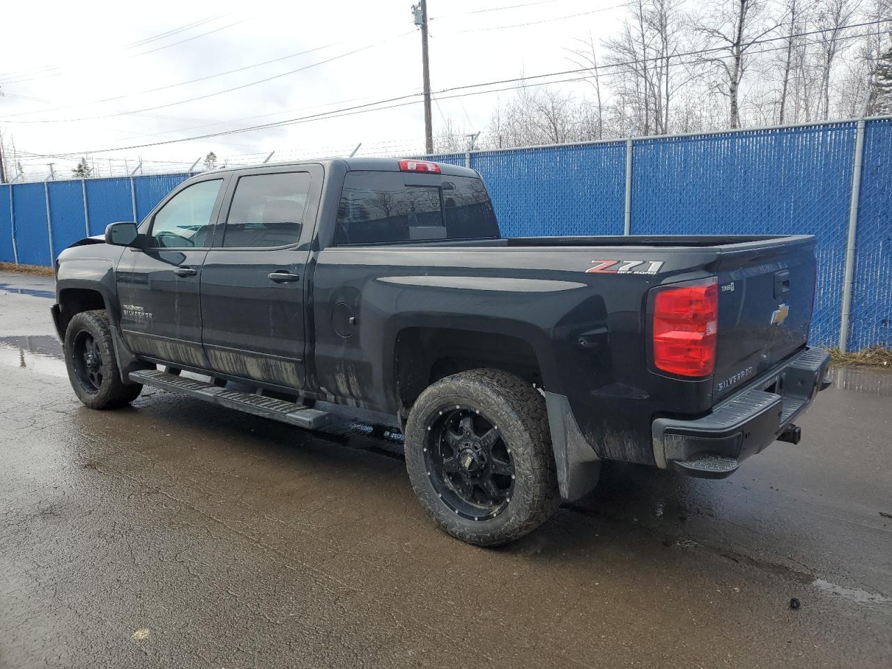 2018 CHEVROLET SILVERADO - Image 2