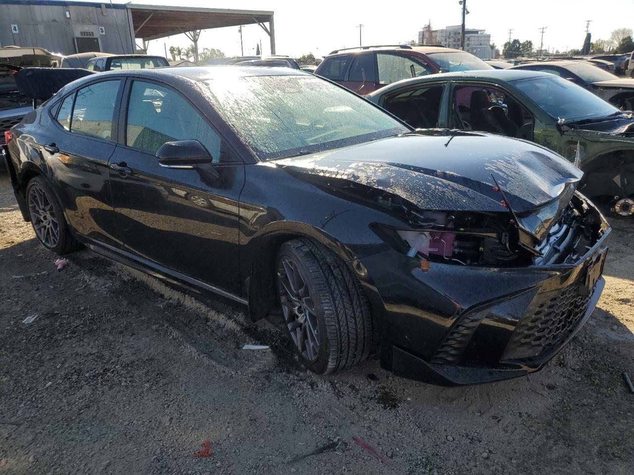 2025 TOYOTA CAMRY XSE - Фото 4