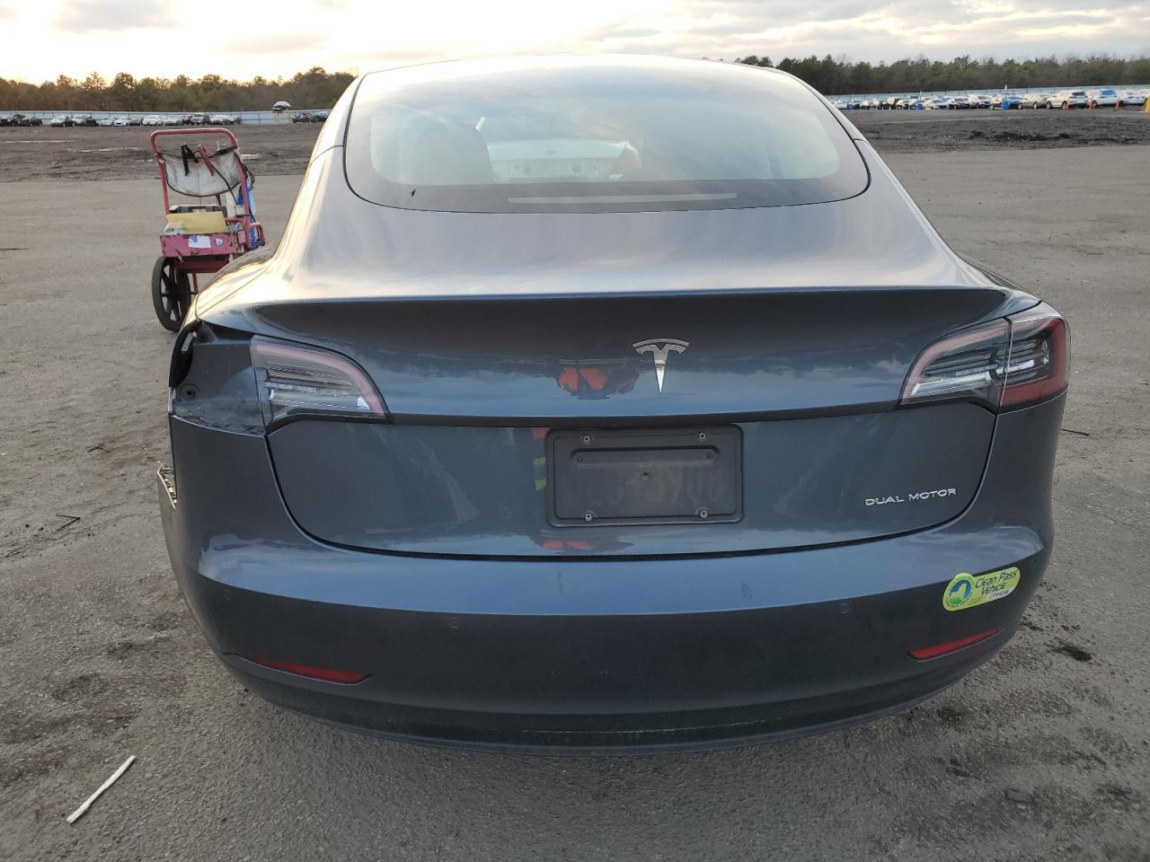 2022 TESLA MODEL 3 - Image 6