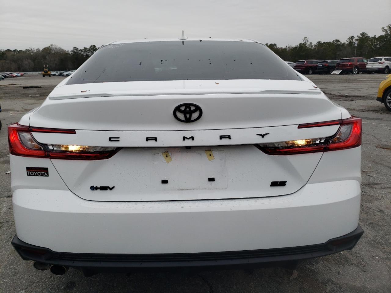 2025 TOYOTA CAMRY XSE - Image 6