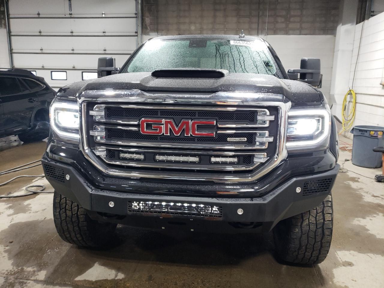 2018 GMC SIERRA K15 - Фото 5