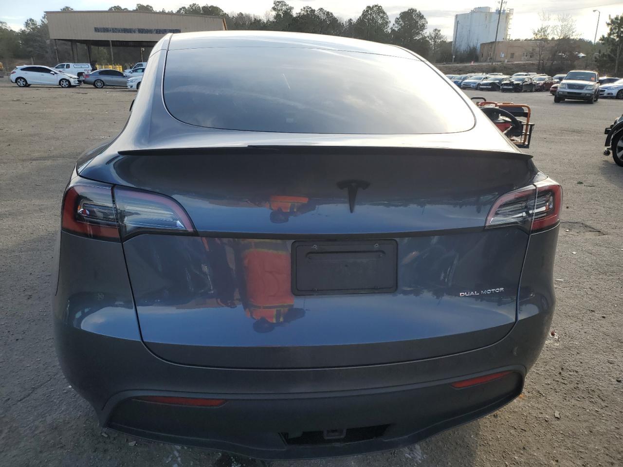 2023 TESLA MODEL Y - Фото 6