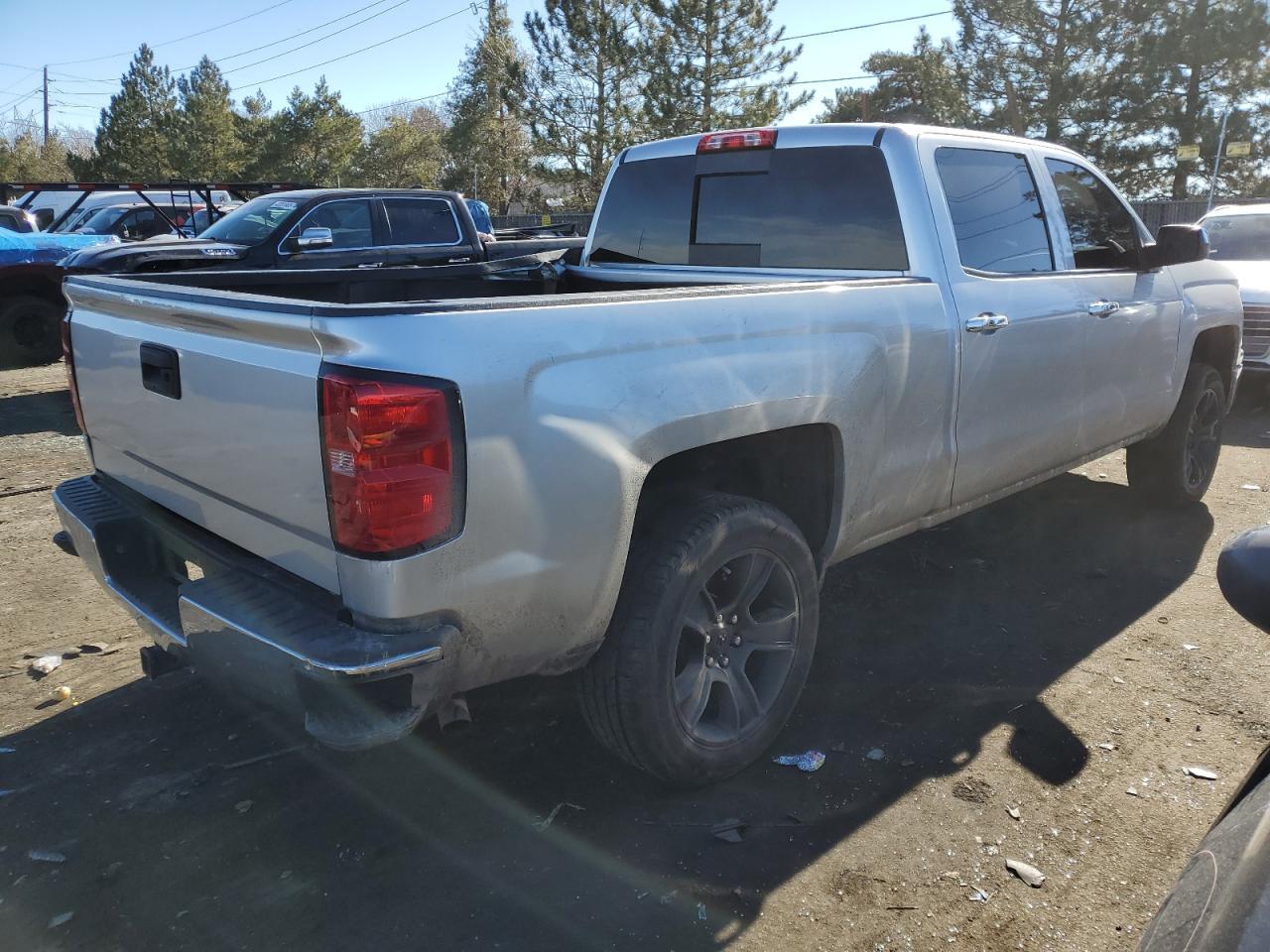 2014 CHEVROLET SILVERADO - Image 3