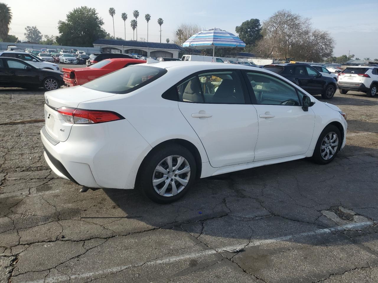 2020 TOYOTA COROLLA LE - Image 3