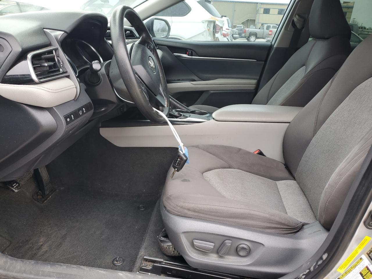 2019 TOYOTA CAMRY L - Image 7