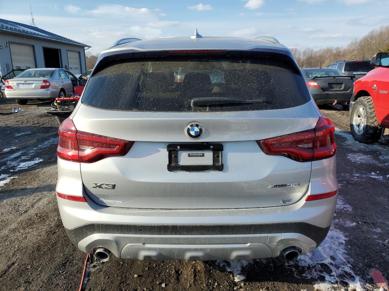 2019 BMW X3 XDRIVE3 - Фото 6