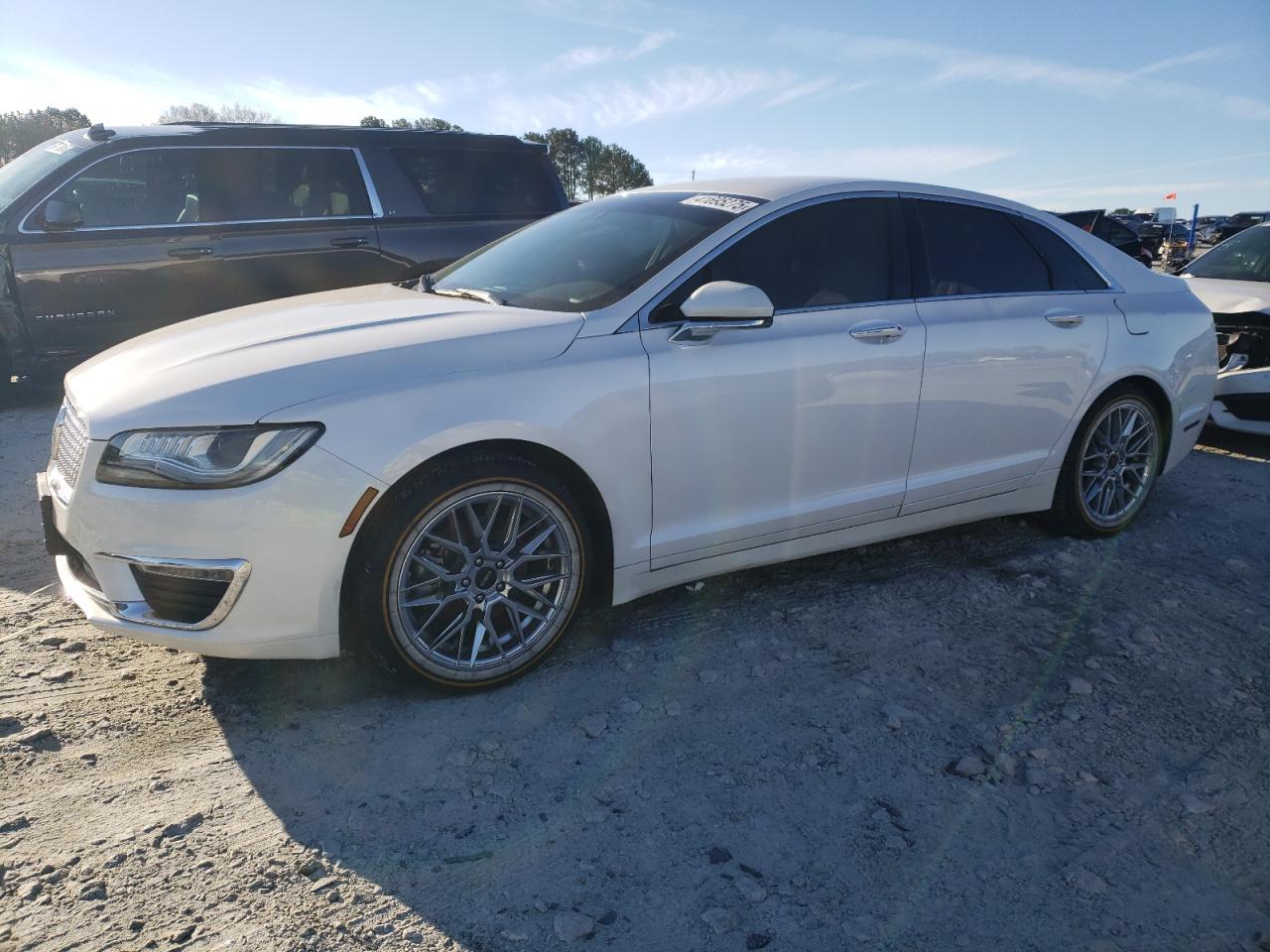 2019 LINCOLN MKZ RESERV