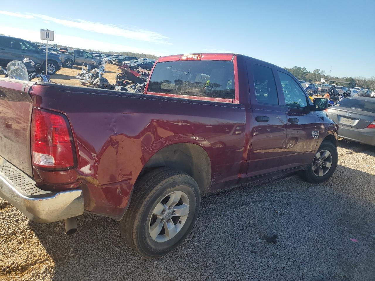 2019 RAM 1500 CLASS - Фото 3