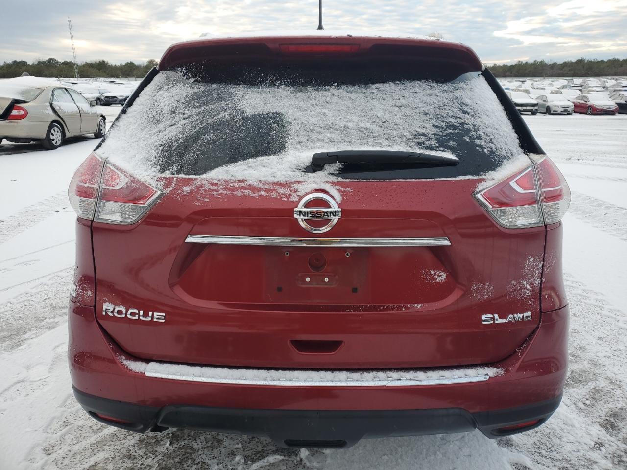 2015 NISSAN ROGUE S - Фото 6