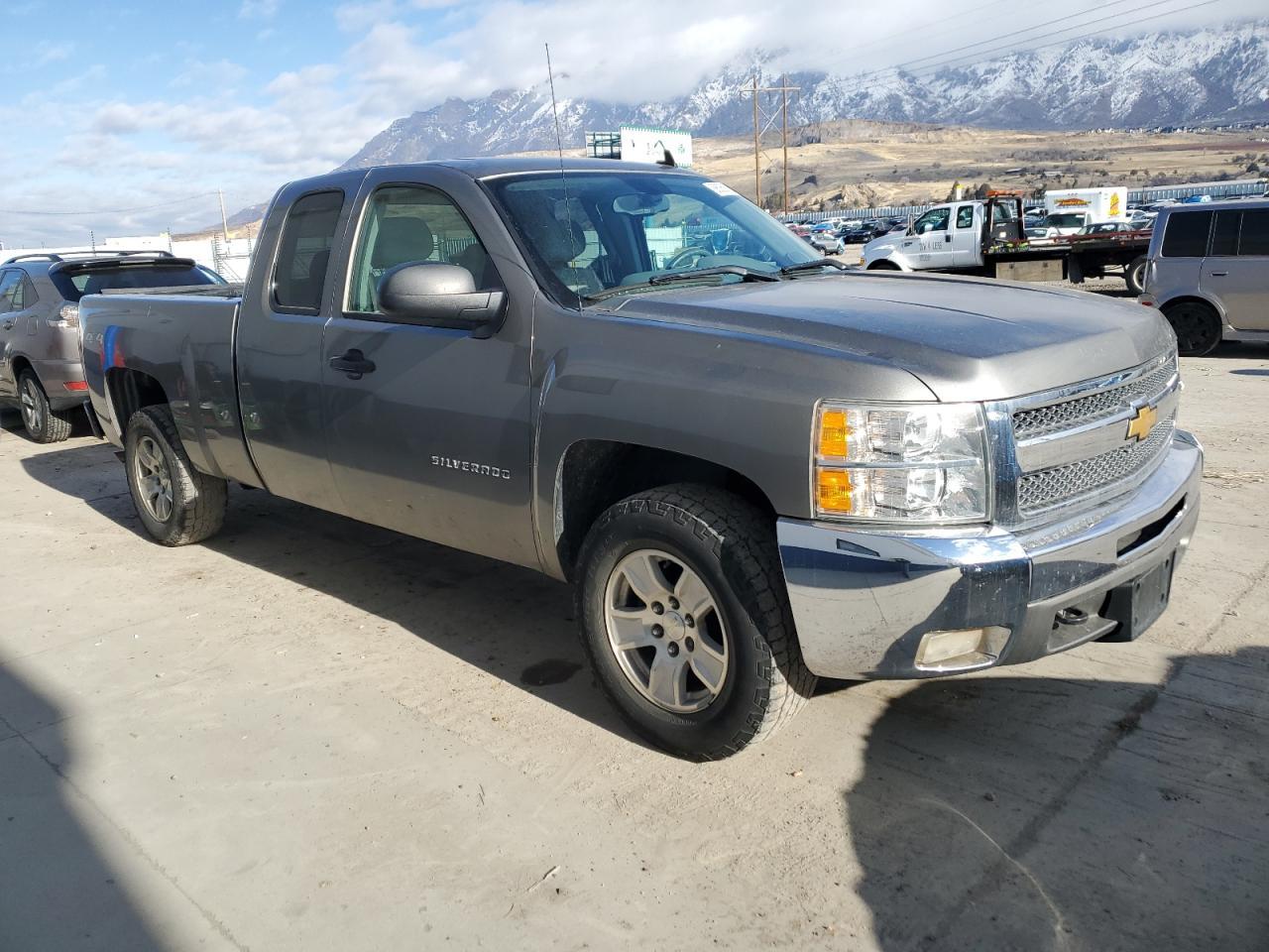 2013 CHEVROLET SILVERADO - Фото 4