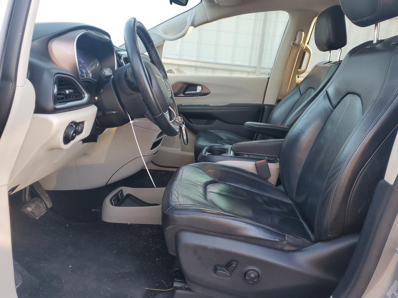 2017 CHRYSLER PACIFICA T - Image 7