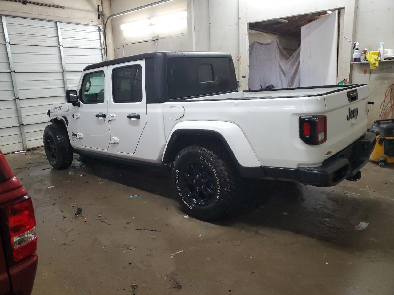 2023 JEEP GLADIATOR - Image 2
