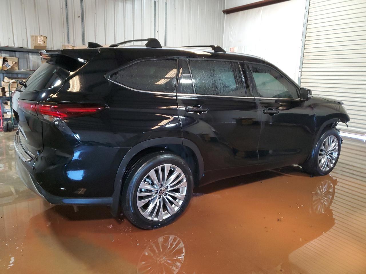 2024 TOYOTA HIGHLANDER - Фото 3