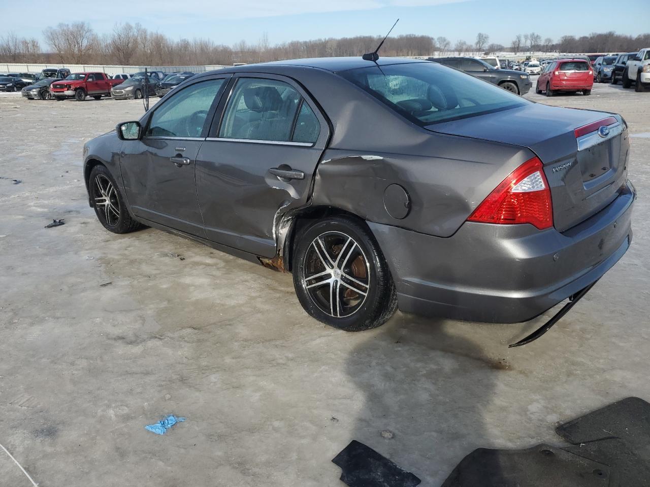 2011 FORD FUSION SEL - Image 2