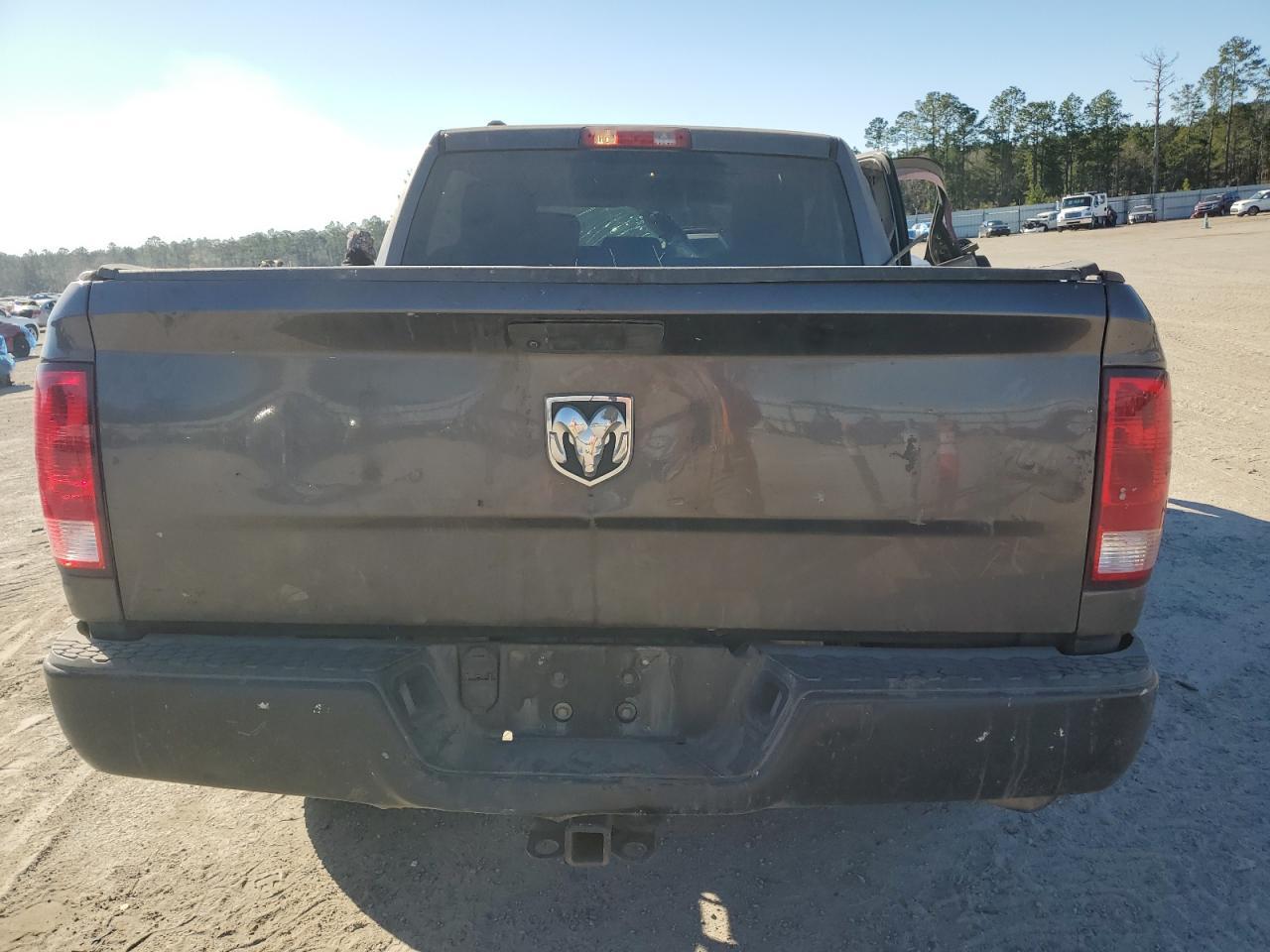 2019 RAM 1500 CLASS - Image 6