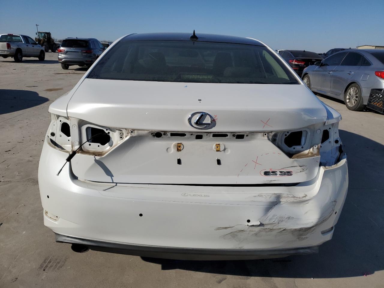 2014 LEXUS ES 350 - Image 6