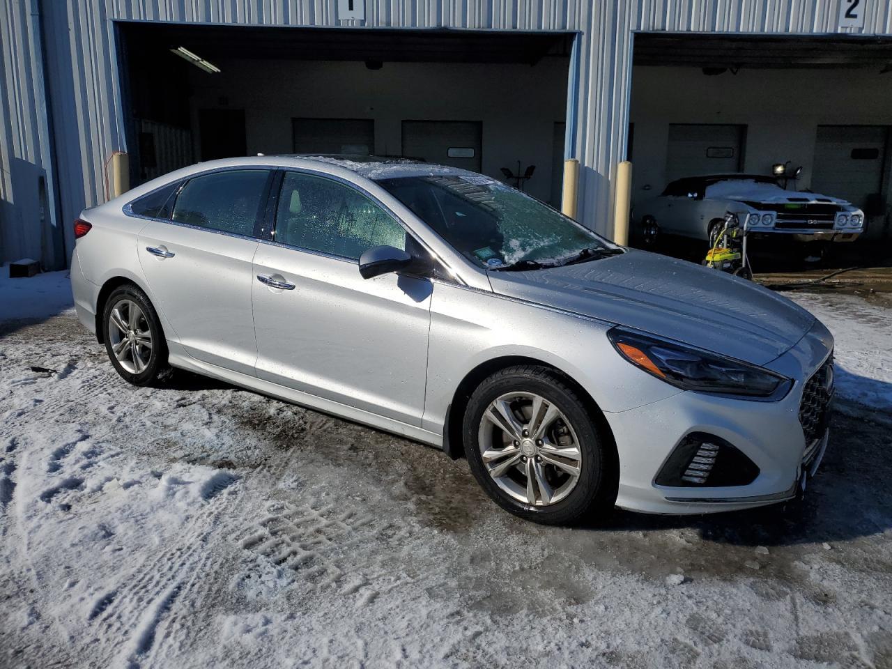 2018 HYUNDAI SONATA SPO - Image 4