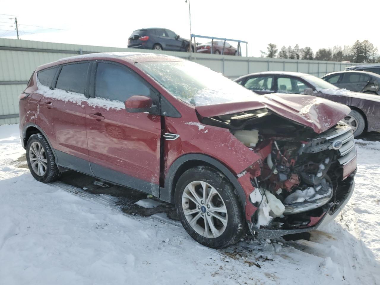2017 FORD ESCAPE SE - Image 4