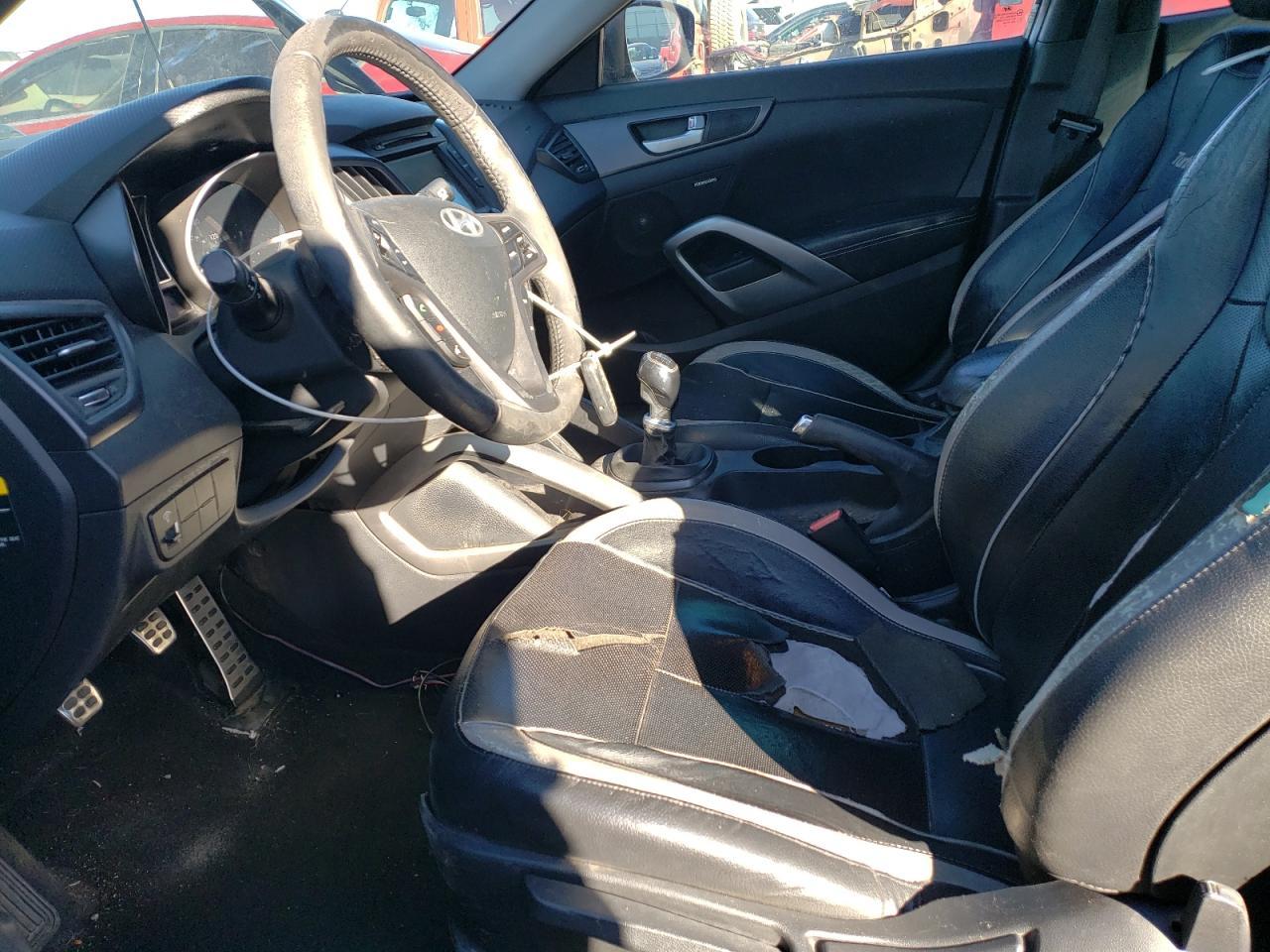 2013 HYUNDAI VELOSTER T - Фото 7