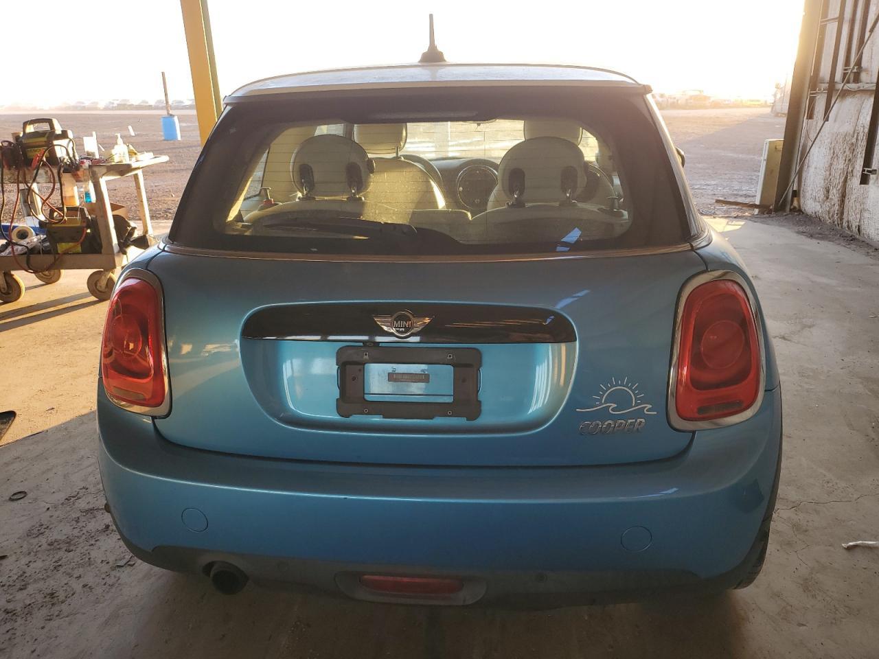 2017 MINI COOPER - Image 6