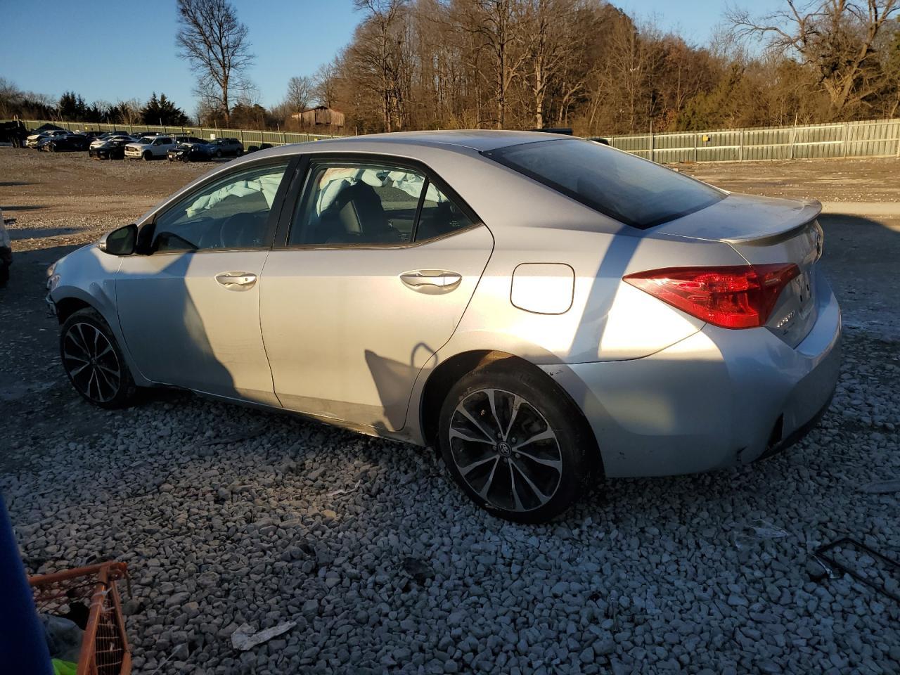 2019 TOYOTA COROLLA L - Image 2