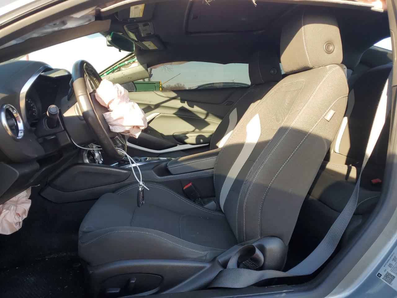 2021 CHEVROLET CAMARO LS - Фото 7