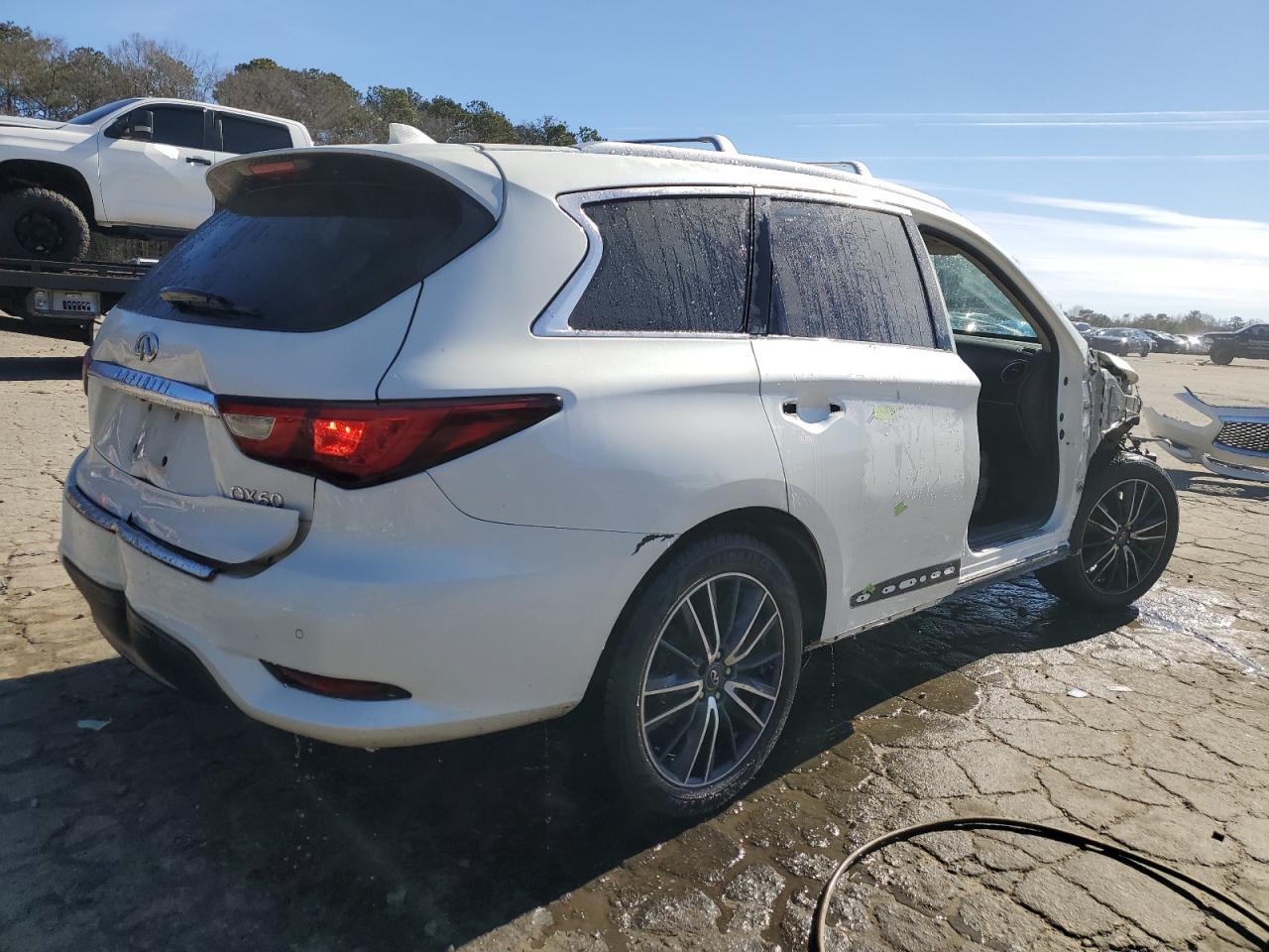 2016 INFINITI QX60 - Фото 3