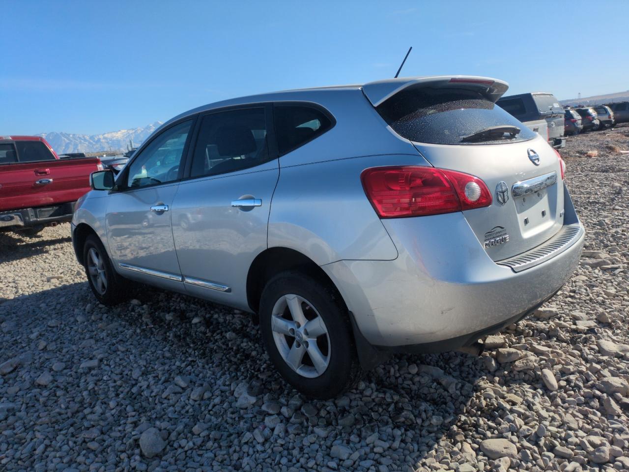 2013 NISSAN ROGUE S - Image 2