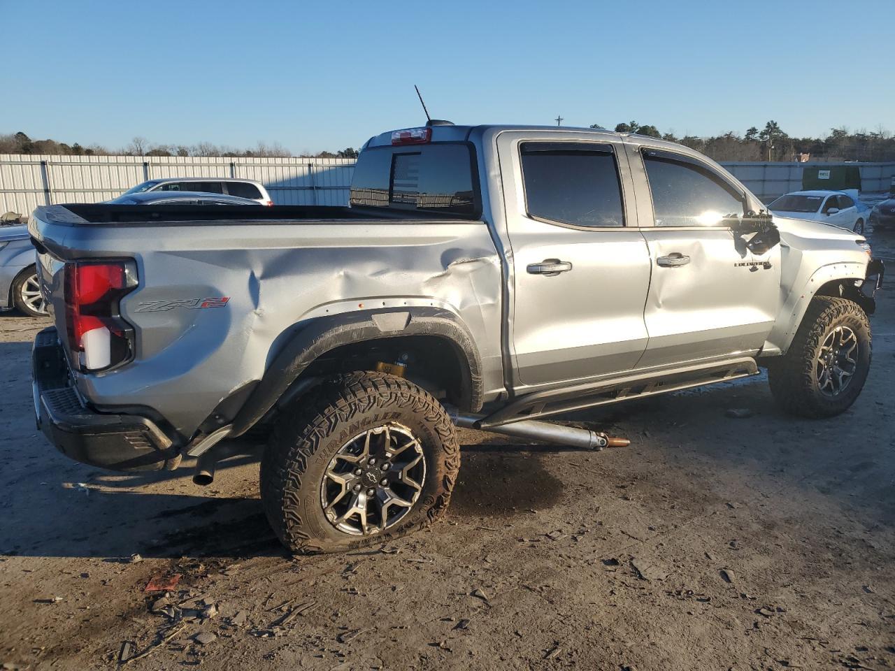 2024 CHEVROLET COLORADO Z - Фото 3